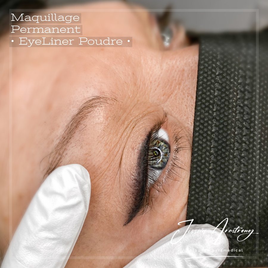 Résultat de maquillage permanent de l'eyeliner