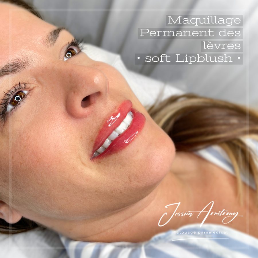 Résultat de maquillage permanent des lèvres, soft lip blush