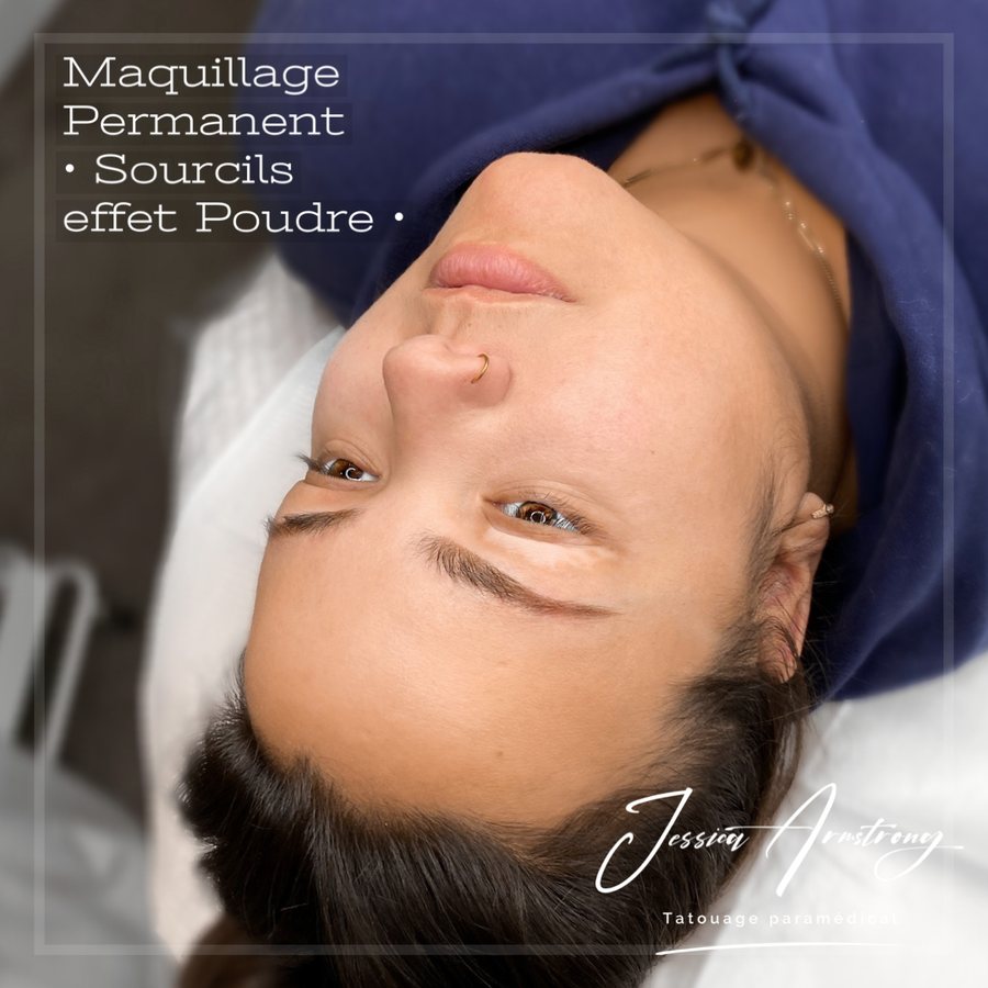 Résultat de maquillage permanent des sourcils, effet poudré